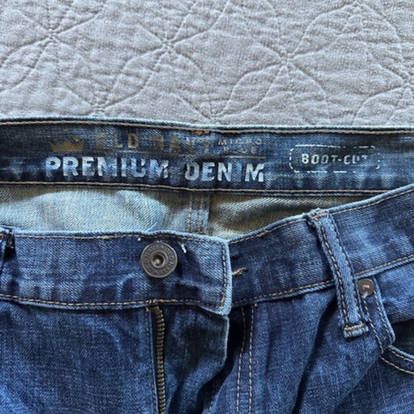 Old Navy Mens premium denim boot cut 38x32 - Picture 2 of 3